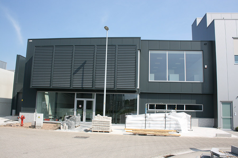 fabriekshal van Maxevent is gebruiksklaar in 2014